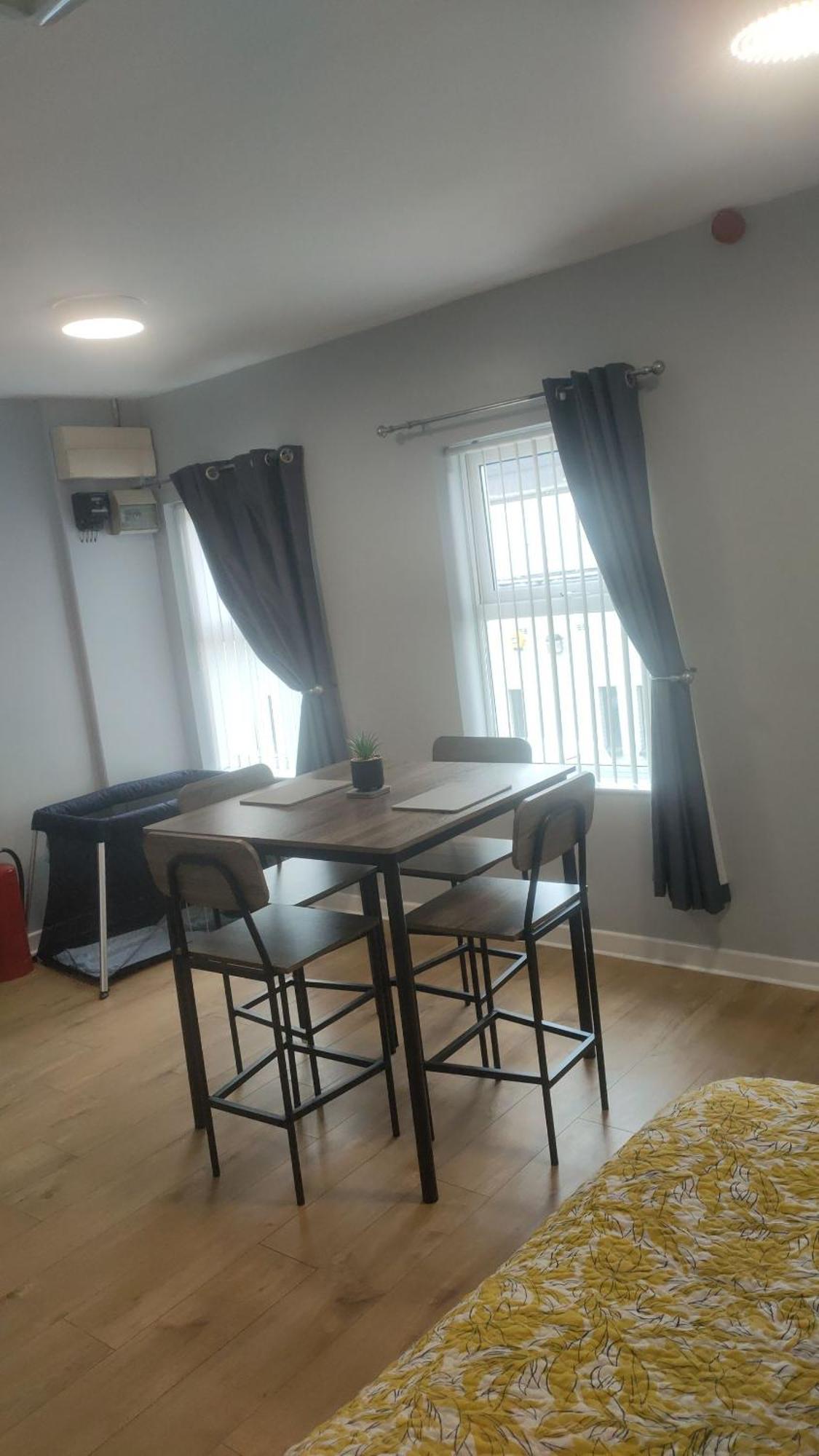 קוקסטאון The Oldtown Apartments מראה חיצוני תמונה